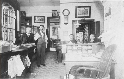 Nodaway Valley Bank original teller line